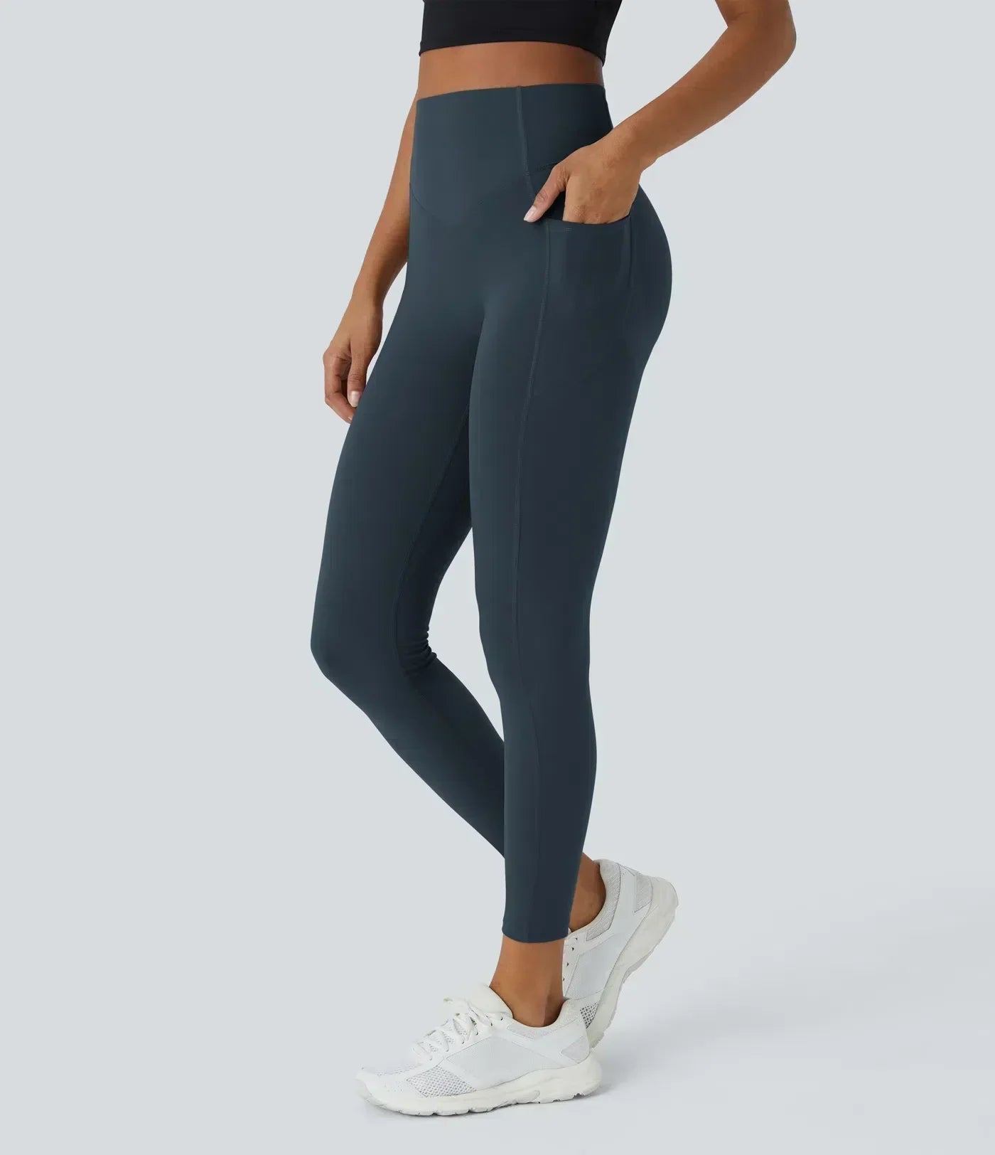 High-Waist Performance Leggings with Pockets