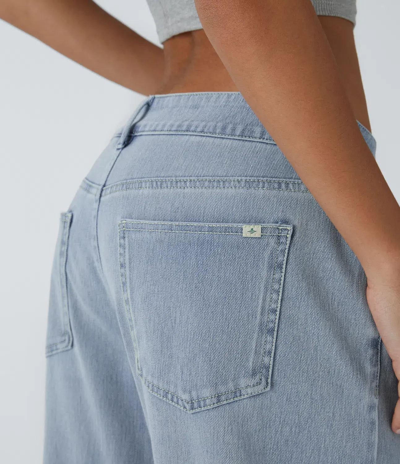 Asymmetric Low Rise Zipper Pockets Baggy Wide Leg Washed Casual Jeans